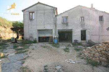 RUIN WITH LAND FOR SALE IN THE MARCHE